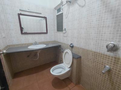 Bathroom Image of 1800 Sq.ft 3 BHK Apartment / Flat for rent in Arakere Bengaluru for Rs. 49000