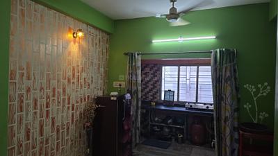 Living Room Image of 995 Sq.ft 2 BHK Apartment / Flat for sale in Airport Gate No. 3 Kolkata for Rs. 4000000