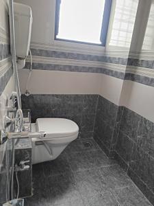 Bathroom Image of 620 Sq.ft 1 BHK Apartment / Flat for sale in Venkatesh Hillside Building A, Dhayari Pune for Rs. 3600000
