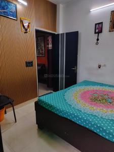 Bedroom Image of 1000 Sq.ft 2 BHK Builder Floor for sale in Vasundhara Ghaziabad for Rs. 6500000