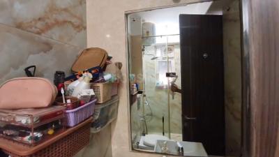 Image of 950 Sq.ft 2 BHK Apartment / Flat for sale in Raheja Exotica Sorento, Madh, Mumbai for Rs. 25000000