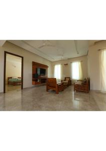 Image of 5900 Sq.ft 3 BHK Villa for sale in Uthandi, Chennai for Rs. 90000000