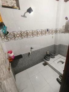 Bathroom Image of 925 Sq.ft 2 BHK Apartment / Flat for sale in Sachin Surat for Rs. 2500000
