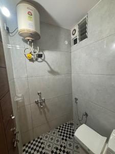 Bathroom Image of 1350 Sq.ft 3 BHK Apartment / Flat for rent in Kadugondanahalli Bengaluru for Rs. 35000