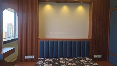 Bedroom Image of 2000 Sq.ft 3 BHK Apartment / Flat for rent in Anikedhya Atlantis, Chandkheda Ahmedabad for Rs. 38000