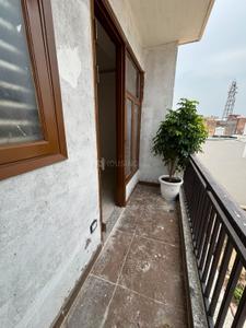 Balcony Image of 500 Sq.ft 1 BHK Builder Floor for rent in Rajpur Khurd Village New Delhi for Rs. 17000