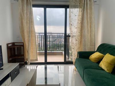 Hall Image of 650 Sq.ft 1 BHK Apartment / Flat for rent in Amanora Gold Towers, Hadapsar Pune for Rs. 33000