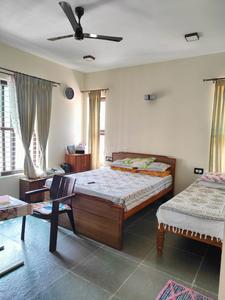 Bedroom Image of 5900 Sq.ft 4 BHK Independent House for rent in Sathgalli Mysore for Rs. 70000
