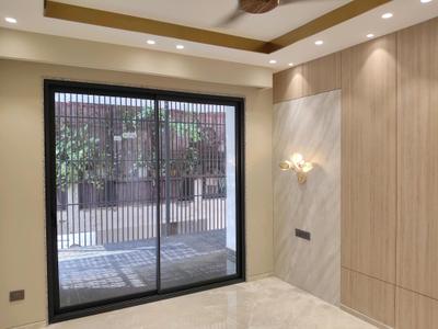 Bedroom Image of 2700 Sq.ft 4 BHK Builder Floor for rent in DLF Phase 1 Gurgaon for Rs. 130000