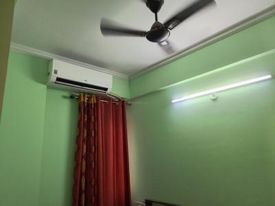 Bedroom Image of 1150 Sq.ft 2.5 BHK Apartment / Flat for rent in Gardenia Glory, Sector 46 Noida for Rs. 41000