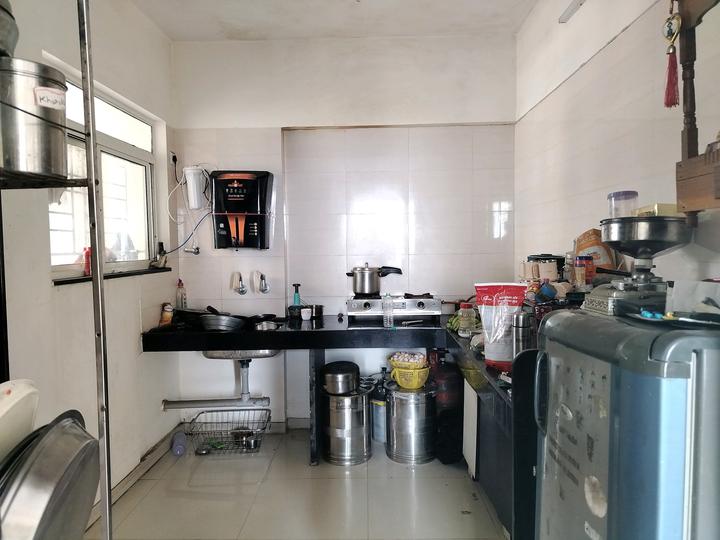 Tara Westbrook Main Image 1