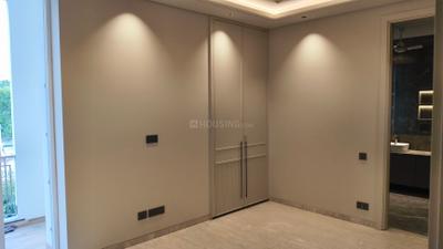 Bedroom Image of 4800 Sq.ft 4 BHK Builder Floor for sale in Kailash Colony New Delhi for Rs. 113500000