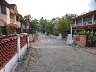 Image of 5052 Sq.ft Residential Plot / Land for sale in Chilavannur, Kochi for Rs. 18560000