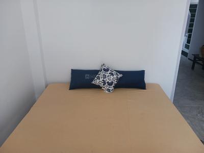 Bedroom Image of 900 Sq.ft 2 BHK Builder Floor for rent in HUDA Plot Sector 42, Sector 42 Gurgaon for Rs. 50000