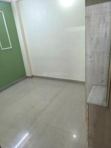 Bedroom Image of 810 Sq.ft 3 BHK Builder Floor for rent in Dwarka Mor New Delhi for Rs. 18000