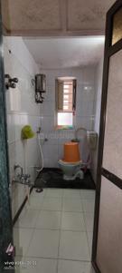 Bathroom Image of 800 Sq.ft 2 BHK Apartment / Flat for rent in Raj Vaibhav-1, Kandivali West Mumbai for Rs. 57000