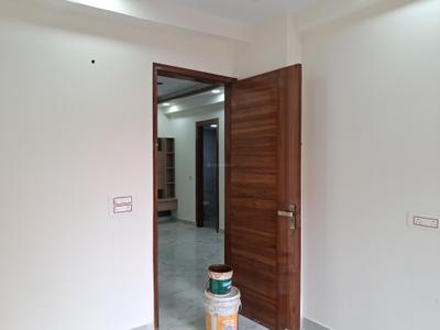 Bedroom Image of 1050 Sq.ft 2 BHK Apartment / Flat for sale in Sector 73 Noida for Rs. 3600000