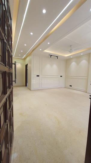 Rear side park facing Main Image 1