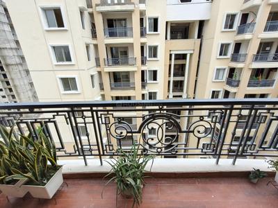 Balcony Image of 1400 Sq.ft 2 BHK Apartment / Flat for rent in Eiffel Vivassa Estate, Sultanpur Road Lucknow for Rs. 25000
