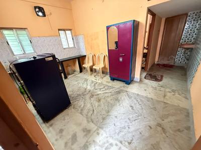 Hall Image of 500 Sq.ft 1 BHK Apartment / Flat for rent in Airport Gate no. 1 Kolkata for Rs. 11000