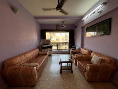 Hall Image of 855 Sq.ft 2 BHK Apartment / Flat for sale in Versova Sea Green Apartment, Andheri West Mumbai for Rs. 34000000