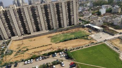Image of 900 Sq.ft 2 BHK Apartment / Flat for sale in Signature Global Roselia 2, Sector 95A, Gurgaon for Rs. 6200000