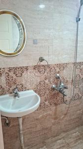 Bathroom Image of 600 Sq.ft 1 BHK Independent House for rent in Horamavu Bengaluru for Rs. 16000