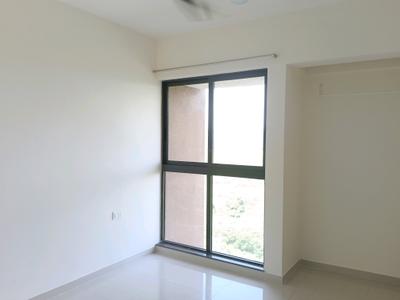 Bedroom Image of 1000 Sq.ft 2.5 BHK Apartment / Flat for rent in Lodha Splendora, Kasarvadavali Thane for Rs. 30000