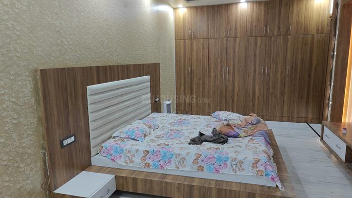 Dayanand Nagar Bedroom 1