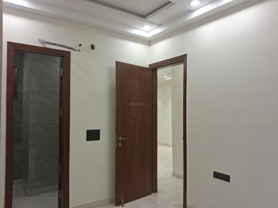 Bedroom Image of 1350 Sq.ft 3 BHK Builder Floor for sale in Paschim Vihar New Delhi for Rs. 29000000