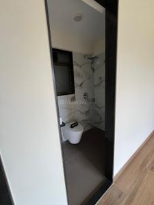 Bathroom Image of 555 Sq.ft 1 BHK Apartment / Flat for sale in Chandak Highscape City, Chembur Mumbai for Rs. 10000000