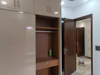 Bedroom Image of 850 Sq.ft 3 BHK Builder Floor for sale in Sector 23 Rohini New Delhi for Rs. 9400000