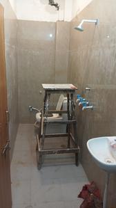 Image of 550 Sq.ft 2 BHK Builder Floor for rent in Lohamandi, Agra for Rs. 10000