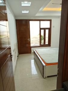Bedroom Image of 1450 Sq.ft 3 BHK Builder Floor for sale in Sector 73 Noida for Rs. 6500000