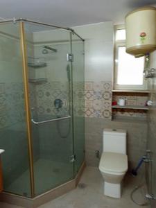 Bathroom Image of 1600 Sq.ft 4 BHK Apartment / Flat for sale in Ekta Gardens, Patparganj New Delhi for Rs. 30000000