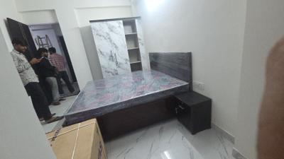 1 RK Independent Builder Floor
