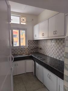 Kitchen Image of 1200 Sq.ft 3 BHK Apartment / Flat for rent in Sahyog Apartment, Mayur Vihar Phase 1 New Delhi for Rs. 45000