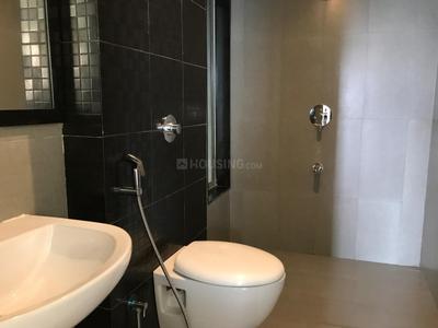Bathroom Image of 985 Sq.ft 2 BHK Apartment / Flat for sale in Lodha Splendora, Thane West Thane for Rs. 9700000