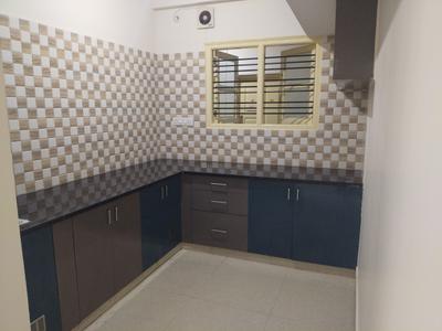 Kitchen Image of 900 Sq.ft 1 BHK Builder Floor for rent in Koramangala Bengaluru for Rs. 30000