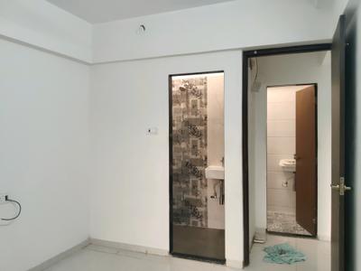 Bedroom Image of 450 Sq.ft 1 BHK Apartment / Flat for rent in Adityaraj Shanti Sadan, Vikhroli East Mumbai for Rs. 39000