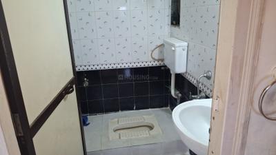 Bathroom Image of 593 Sq.ft 1 BHK Apartment / Flat for sale in RNA NG Royal Park, Kanjurmarg East Mumbai for Rs. 9600000