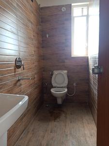 Common Bathroom Image of 1261 Sq.ft 3 BHK Apartment / Flat for sale in Magnolia Signature, Omarhati Kolkata for Rs. 6250000