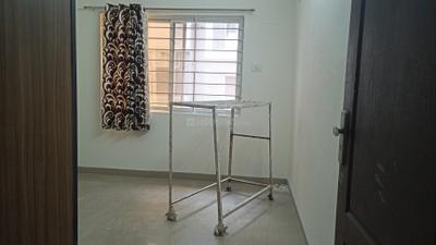 Bedroom Image of 1060 Sq.ft 2 BHK Apartment / Flat for rent in Varun Divine Greens, Nipania Indore for Rs. 25000