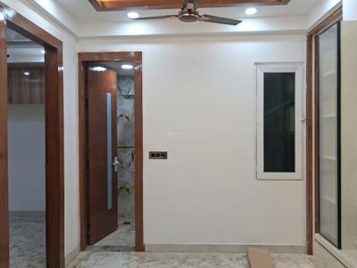 Living Room Image of 1050 Sq.ft 2 BHK Apartment / Flat for sale in Sector 72 Noida for Rs. 3800000