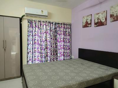 Bedroom Image of 885 Sq.ft 2 BHK Apartment / Flat for rent in Royal Oasis, Malad West Mumbai for Rs. 60000