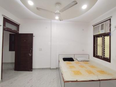 Bedroom Image of 300 Sq.ft 1 RK Builder Floor for rent in Munirka New Delhi for Rs. 16000