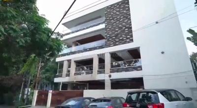 5 BHK Independent House