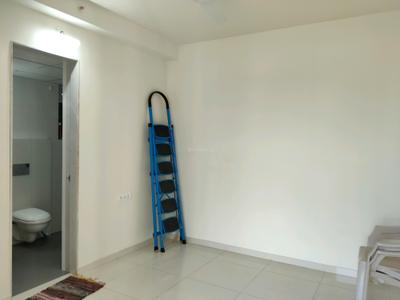 Bedroom Image of 663 Sq.ft 2 BHK Apartment / Flat for rent in The Atmosphere O2, Mulund West Mumbai for Rs. 62000