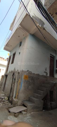 Burari Garhi, Burari Main Image 1