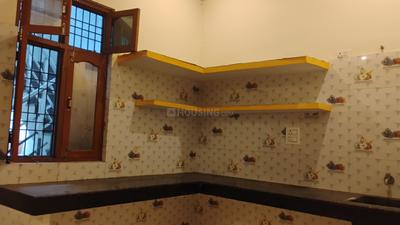 Kitchen Image of 800 Sq.ft 3 BHK Builder Floor for rent in Bilandpur Gorakhpur for Rs. 9500